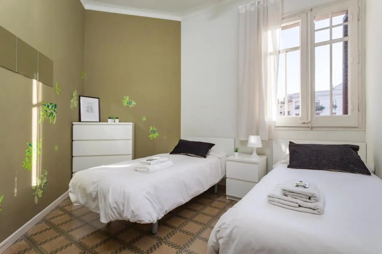 Flateli Sagrada Familia Apartment Barcelona